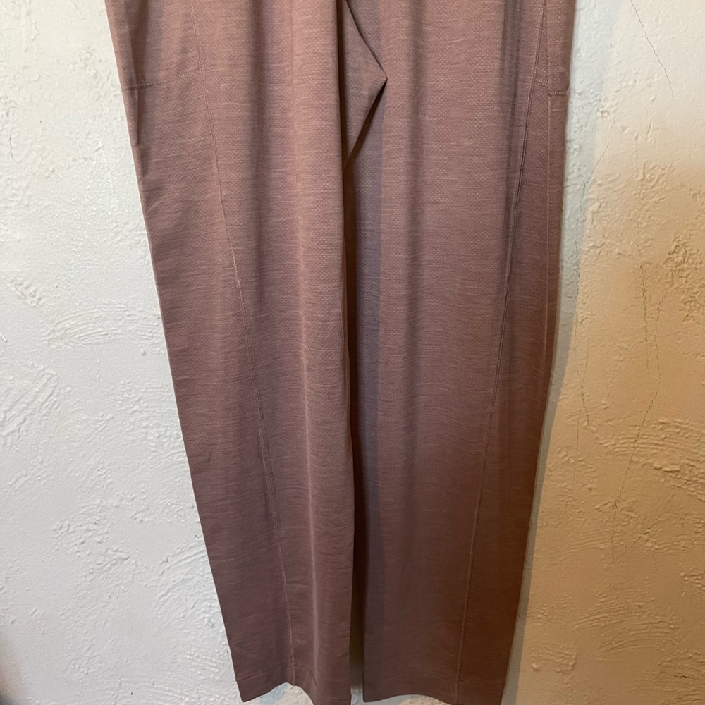 Sleeveless Mauve Jumpsuit with Pockets - Picture 6 of 6